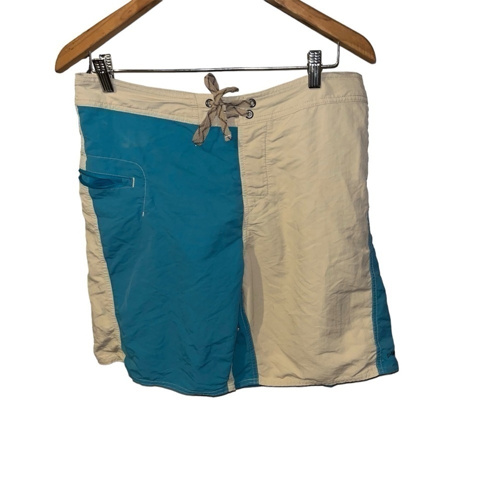 Patagonia shorts men size 34 - Picture 4 of 5